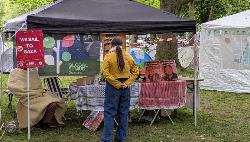 Besuch auf dem Camp „Bridge of Resistance“ in Hamburg