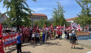 3000 bei DGB-Demonstration auf der Straße