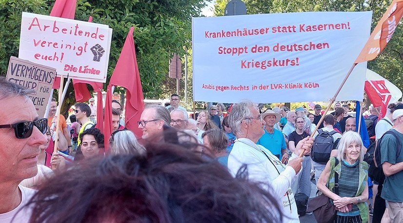 Gestern in Köln: Auftakt der Ruhrrebellion mit „BASTA!“