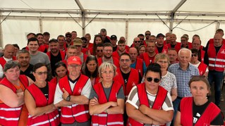 Solidaritätsbesuch bei den streikenden Kollegen von Kelvion