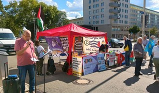 Lebendige Antikriegstagskundgebung