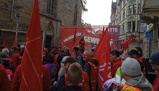 Kämpferischer Auftakt der Metalltarifrunde in Erfurt
