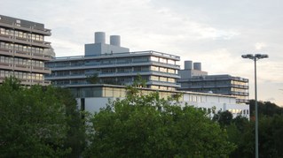 Massive Kürzungen an den Hochschulen – Hintergründe und Widerstand