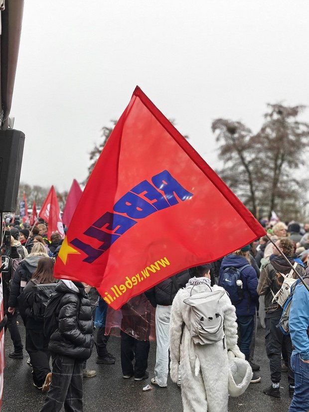 29. November: 50.000 Menschen widersetzen sich dem Faschismus
