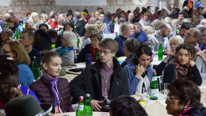 03 Jugend beim Seminar.jpg