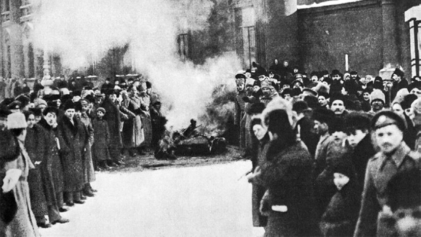 Russland 1917: Friedliche Entwicklung zum Sozialismus kurzzeitig möglich