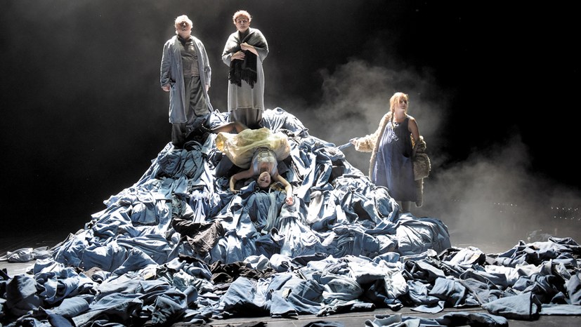 Wenn die Weber (wieder) aufstehn – eine Theaterbesprechung