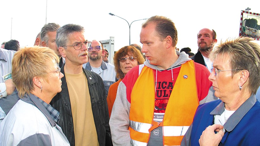 „Gib Antikommunismus keine Chance!“ – im Betrieb aktiv zum Thema machen