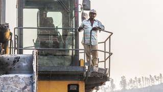 Run auf Rohstoffe –im Zeichen von globaler Umweltkatastrophe und Weltkriegsgefahr