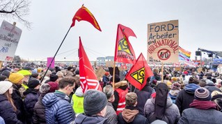 Auch im Betrieb: Keinen Fußbreit den Faschisten!