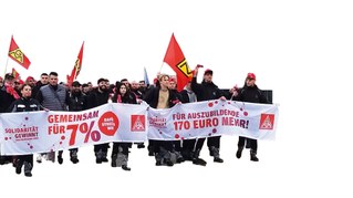Tarifrunde Metall und Elektro: „Jetzt kommt die Arbeiterklasse – wir machen unsere Rechnung auf!“