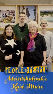 Adventskalender Tag 1: Karl Marx Wein und Film