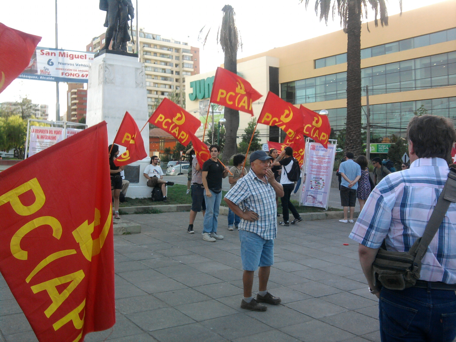 CON CUBA REVOLUCIONARIA AYER, HOY Y MAÑANA